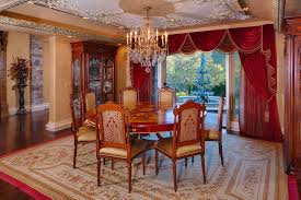 Take a tour of the california property, here! Kris Jenner S Stand In Kardashians House For Sale Money