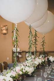 30 Wonderful Ideas For Creative Wedding Photos Wedding Forward Flower Centerpieces Wedding Balloons Photography Wedding Balloons