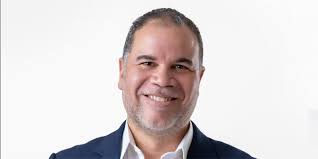 George Richardson: 'No hay consenso en la Presidencia del Codia'"