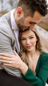 Sarah Bauch's Instagram, Twitter & Facebook