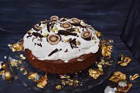 Julias Torten Und Tortchen Mozartkuchen Nusskuchen Mit Eingebackenen Mozartkugeln Und Amaretto Kuchen Und Torten Kuchen Und Torten Rezepte Mozartkugeln Rezept