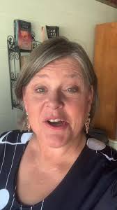 Live Music and Fresh Pizza tot at Gwendy’s Goodies tonight!