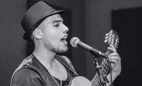 El joven folclorista Leo Rivero abrirá el Recital Vamos las Bandas : Prensa  Gobierno de Mendoza