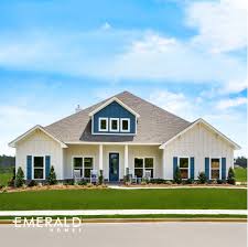 New Homes In Alabama I Emerald Homes In 2020 House Under Construction Blue Shutters Luxury Homes