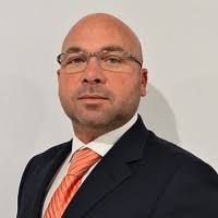 1100+ "Rowlands" profiles