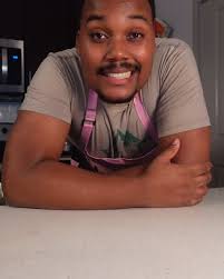 Normalize Weird Pizza Toppings . . . Ignore this ya bums . . . #cooking  #food #honey #kitchenaid #kindafitkindafat #gardening #reels #fyp #cooking  #japanesefood #kindafitkindafat #foodie #cooking #hotsauce #pizza  #fermentedfoods #italia #garlic