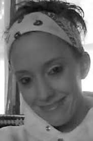 Amy Flora's Instagram, Twitter & Facebook