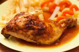 Dann bekam ich den tipp, den ich hier weitergeben möchte. Knusprige Hahnchenschenkel Im Ofen Mit Wurziger Selbstgemachter Sauce Kochfaszination De