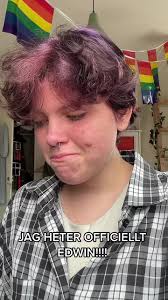 Edwn's Colorful Announcement: Embracing Authenticity