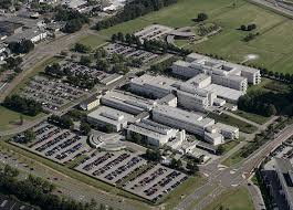 Krásný je svět když hovna musíš vydět, když je lidé nechají kde jsou a potom se vnich vyválou. Velke Hovna Portfolio Marhego Bouwkundig Technisch Ontwerpburo Aj Cez Vsetky Hovna Hovna Stale Sme Tu Stale Sme Tu Nezmeneni Nezmeneni Taki Isti Taki