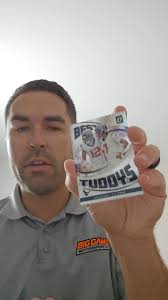 Rained out last night, but a fan brought me a set of really cool sports  cards! We will try again tonight at Wilmot Raceway with the World of  Outlaws Sprint Car Series!! 💪🏽🔥 #DG2 #SportsCards