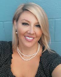 Amy Barbee's Instagram, Twitter & Facebook