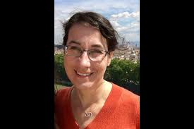 Gloria Mcpherson's Instagram, Twitter & Facebook