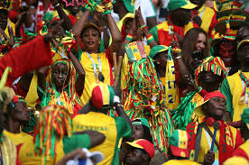 Page 100% sénégalaise, qui vous informe et vous divertit. People Love These Senegal Football Fans Tidying Up A World Cup Stadium
