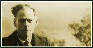 Cursó estudios de derecho en la universidad de coimbra, donde conoció poetas como augusto gil y antónio lopes vieira. O Homem