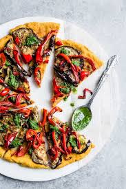 Sweet Potato Crust Pizza With Roasted Eggplant Bell Peppers Vegan Gf Sweet Potato Pizza Stuffed Peppers Food