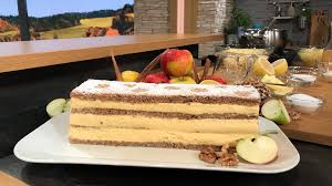 Maybe you would like to learn more about one of these? Wir In Bayern Rezepte Apfel Walnuss Schnitte Rezepte Wir In Bayern Br Fernsehen Fernsehen Br De