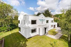 It has been so refreshing to move from the. Amazing Art Deco Houses For Sale Loveproperty Com