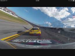 The first option offers up a unique experience as users listen to the audio of their favorite driver while watching 3d video game style images of the cars running around a virtual track. How To Watch Nascar On Your Ipad