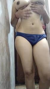 Nahate hue mosi ko nangi dekha hot desi sex watch online