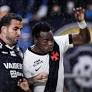 Remo and Vasco Draw 1-1 in Rain-Delayed Brasileirão Thriller