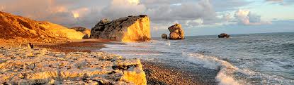 Maybe you would like to learn more about one of these? Zypern Urlaub Entdecken Sie Die Insel Der Gotter Berge Meer