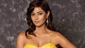 Meera chopra tiktok | actress meera chopra ultimate funny tiktok compilation #actresmeerachopra#. Priyanka Chopra S Actress Cousin Meera Chopra Says Didn T Get Any Work Because Of Her I Had To Struggle People News Zee News