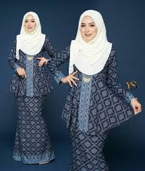 As you know that fashion industry currently thriving and gaining high attention. 30 Ide Keren Remaja Fesyen Baju Raya 2019 Perempuan Jm Jewelry And Accessories