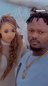 Whose baby is that⁉️ 😱