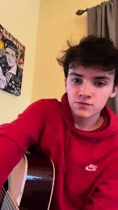 Barrett Lowe's Instagram, Twitter & Facebook