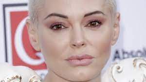 Последние твиты от rose mcgowan (@rosemcgowan). Rose Mcgowan Ikone Der Me Too Bewegung Gesellschaft Sz De
