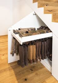 Einbauschranke Nach Mass Einbauschrank Einrichtungsideen Fur Kleine Raume Schrank Unter Treppe