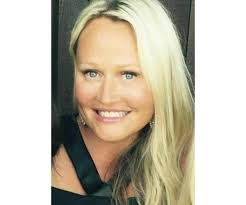 Renee Holt's Instagram, Twitter & Facebook