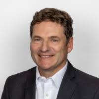 Jonathan Oram's Instagram, Twitter & Facebook