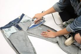 Jika kamu salah mecucinya maka celana jadi tidak awet dan mudah rusak. Panduan Cara Merawat Jeans Yang Benar Dan Mudah Dilakukan Mas Kulin Com