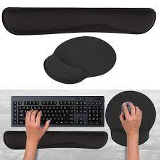 With this in mind a mouse pad with a wrist rest is a wise investment. Tsv Keyboard Wrist Rest And Mouse Wrist Rest Pad Made Of Memory Foam Superfine Fibre And Gel Easy Typing And Wrist Pain Relief Perfect For Gaming Computer Laptop Office Black Walmart Com