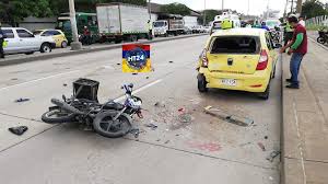Hashtag24 - Motociclista fallece tras accidente de tránsito en la vía 40 en  Barranquilla Atlántico. - De forma trágica murió el conductor de una  motocicleta la mañana de hoy en plena vía