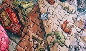 While we think that this puzzle would have benefited from a just a touch more vibrancy in its coloration, this was without a doubt our puzzle group's favorite escape puzzle. Ravensburger Witch S Kitchen Escape Puzzle Review Room Escape Artist