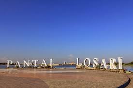 Gambar pantai losari dari atas. Pantai Losari Sejarah Daya Tarik Hingga Letaknya
