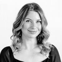 300+ "Evelyn Evie" profiles