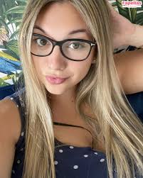 Sophiee Parker Nude Confidential Content Additions 994