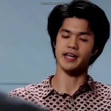 Brett Willis's Instagram, Twitter & Facebook