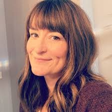 Jennifer Puetz's Instagram, Twitter & Facebook