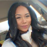 Danielle Hamrick's Instagram, Twitter & Facebook