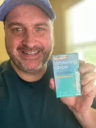 Lumineux Whitening Strips Review and Discussion