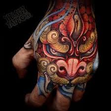 Kemengadaan tato yang indentik dengan kejahatan menjadi sebuah indentitas fisik yang selalu ada pada bagian dari tubuh seorang yakuza. Ink361 The Instagram Web Interface Tato Pria Tato Tangan Desain Tato