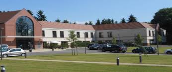 Merci de répondre en utilisant l'adresse email mentionnée dans les annonces. Maison De Retraite Le Trefle D Argent Le Cateau Cambresis 59 Orpea
