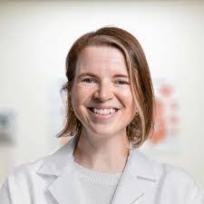 Mia Everett's Instagram, Twitter & Facebook