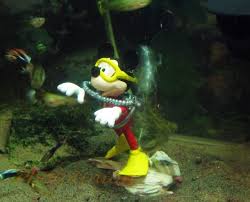 Voici le meilleur de l'aquariophilie sur le thème décoration aquarium disney, le tout condensé par soren pour un. Aquarium Decoration Fish Tank Ornament Air Pump Bubbler Mickey Mouse Disney D62 Aquarium Decorations Fish Tank Themes Fish Tank Decorations