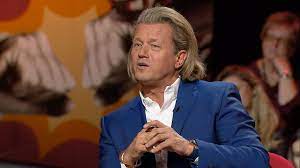 Wygląda na to, że jakimowicz ma obsesję. Jaroslaw Jakimowicz W Skandalistach Transmisja Polsat News